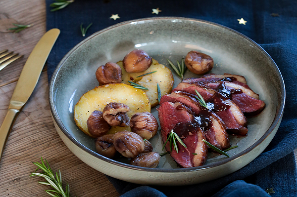 recette-magret-de-canard-sauce a-la-confiture-figue-cannelle